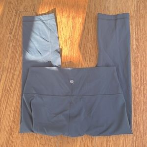 Lululemon cropped leggings